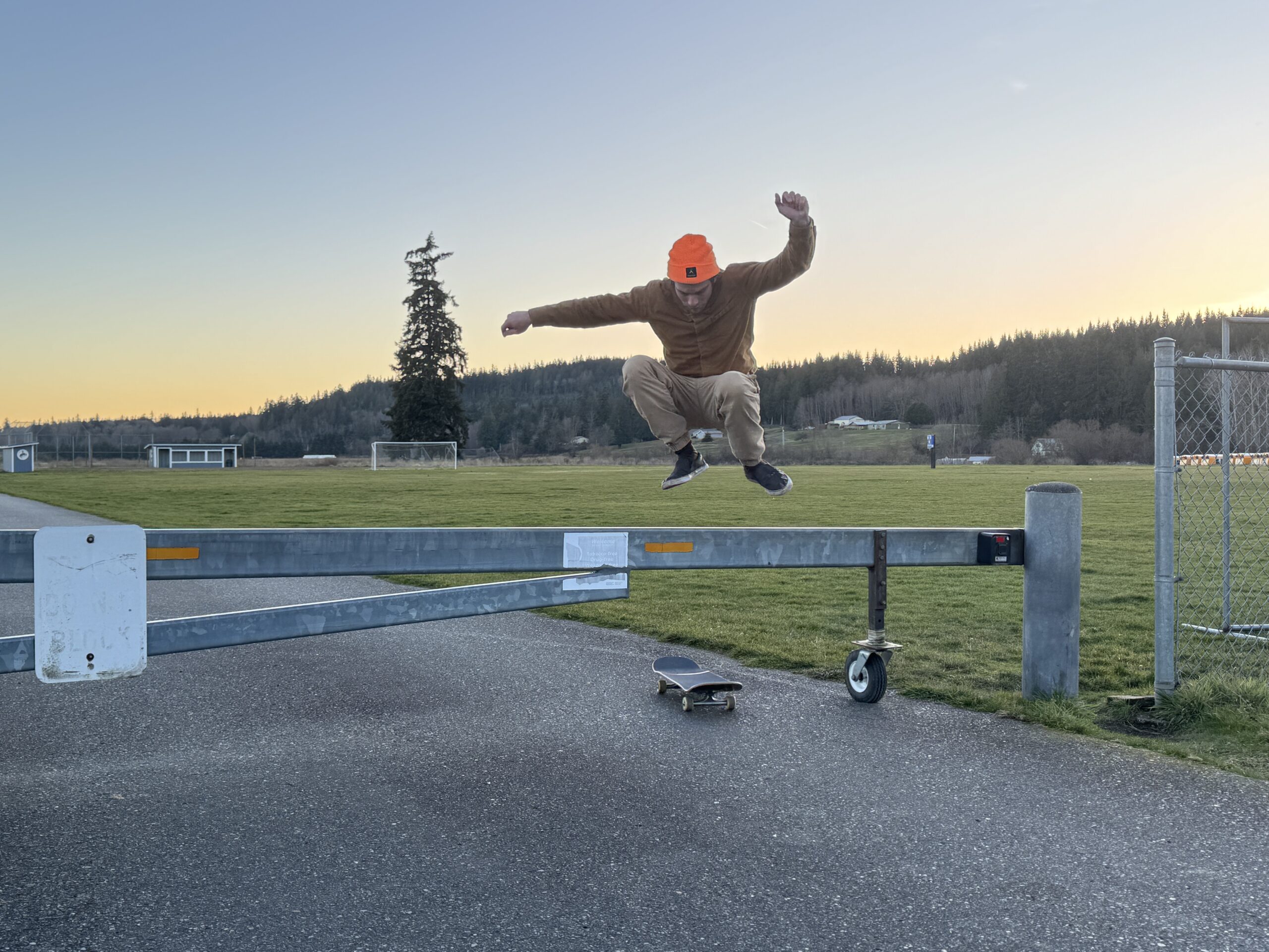 hippy jump body varial x Travis Knight | photo: Adam Crew